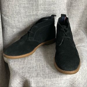 Tommy Hilfiger Black Suede Chukka Boot